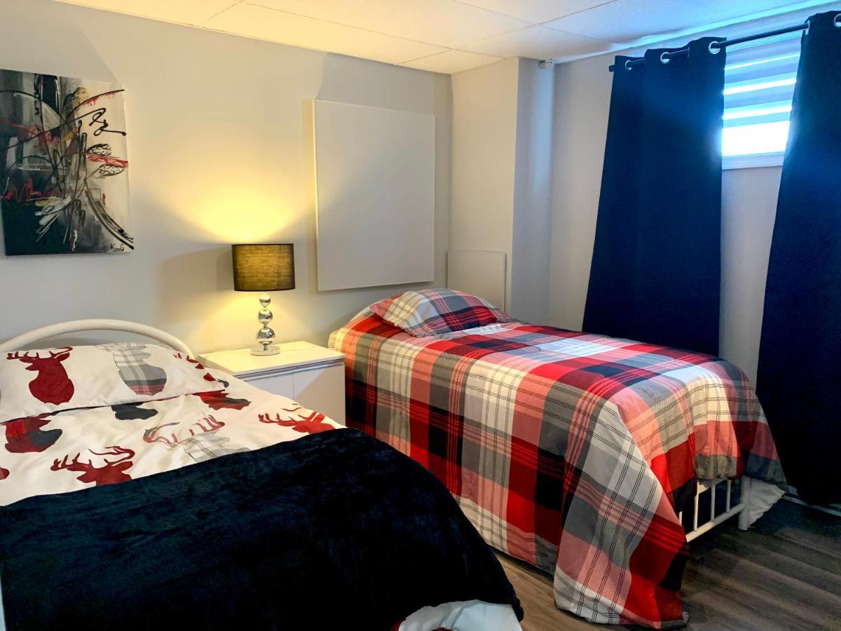 Bed and Breakfast Champ Soleil Metabetchouan Exterior foto